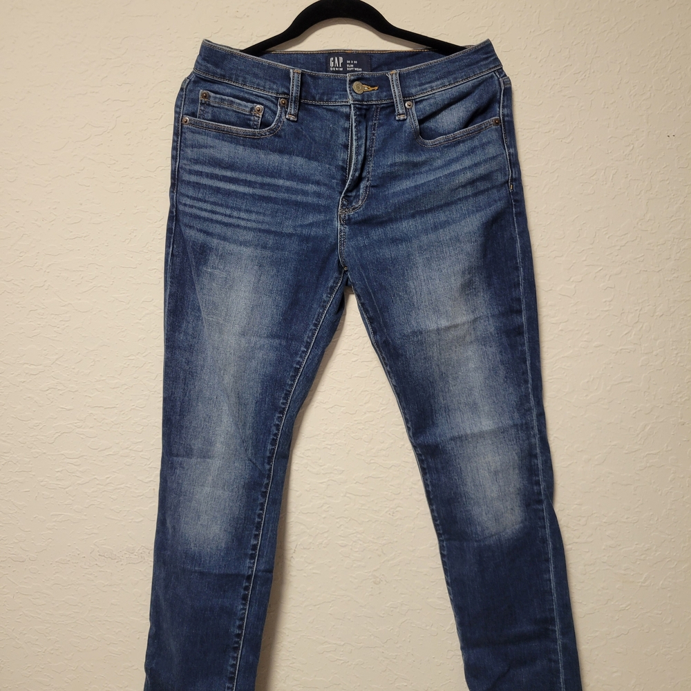GAP Men's Deep Blue  Jeans